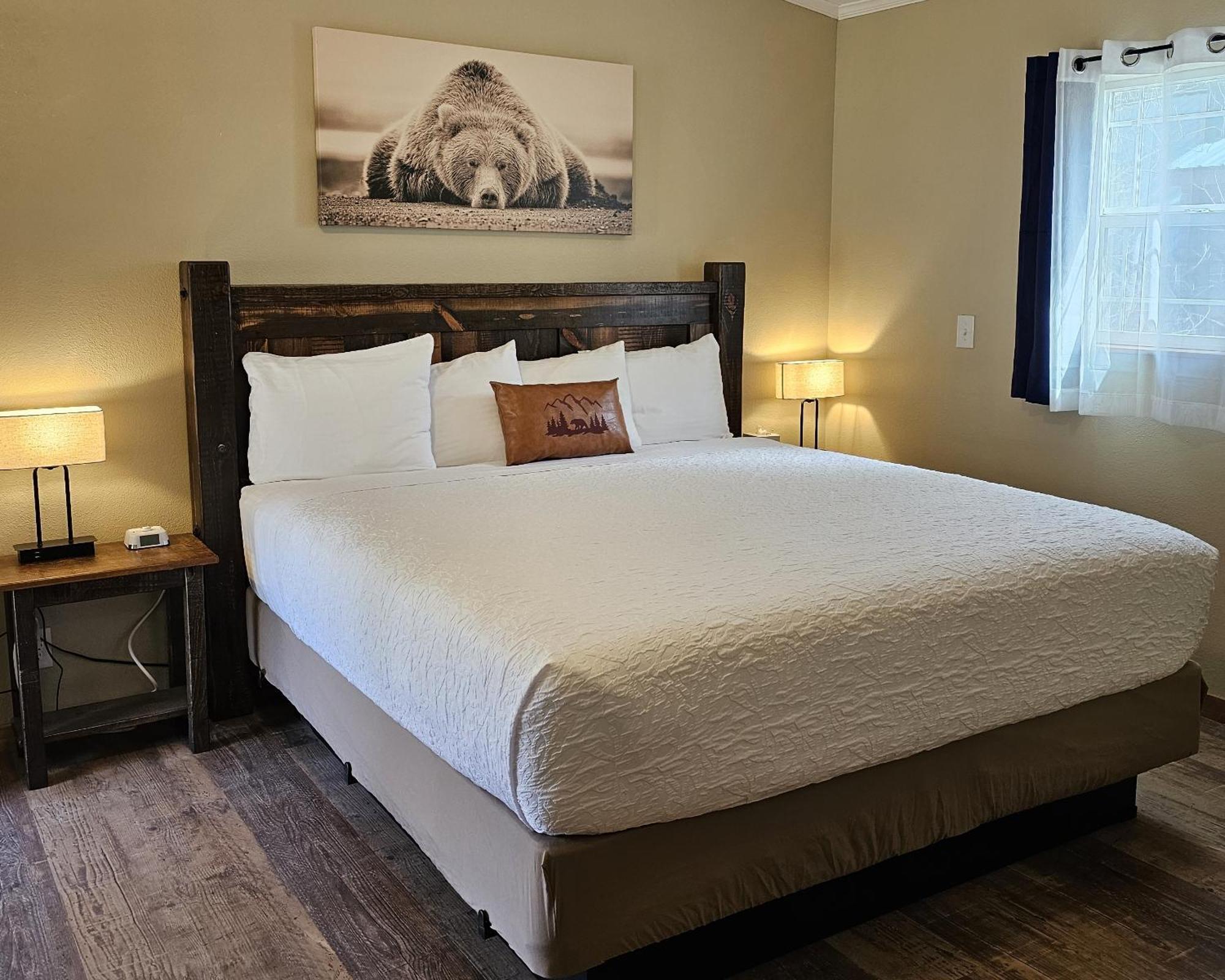 Riverfront Motel & Cabins Thompson Falls Ngoại thất bức ảnh